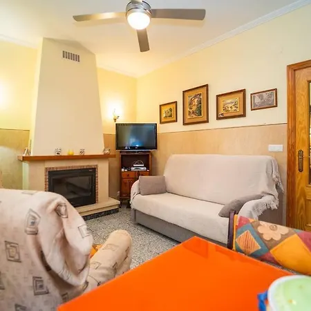Quaint Vintage House Near The In Apartment *