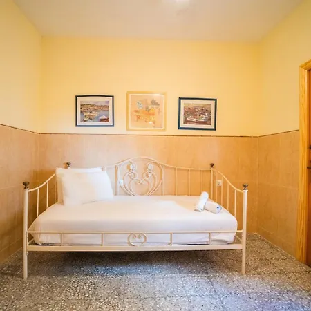 Quaint Vintage House Near The In Villajoyosa